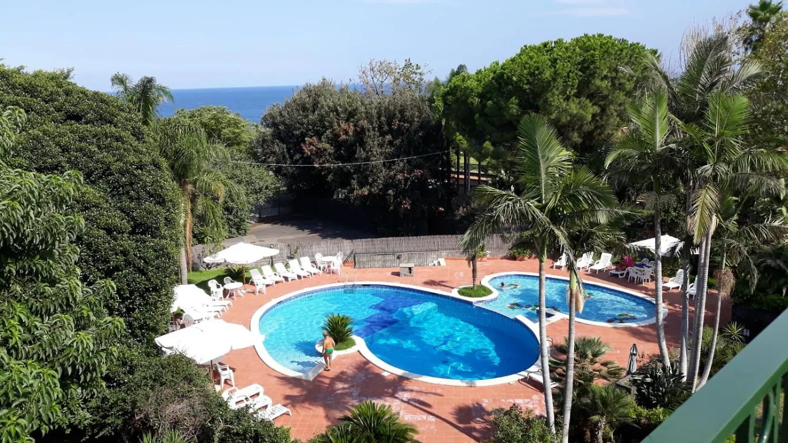 Andrew'S Apartment - Mulinia Residence أتشيريالي